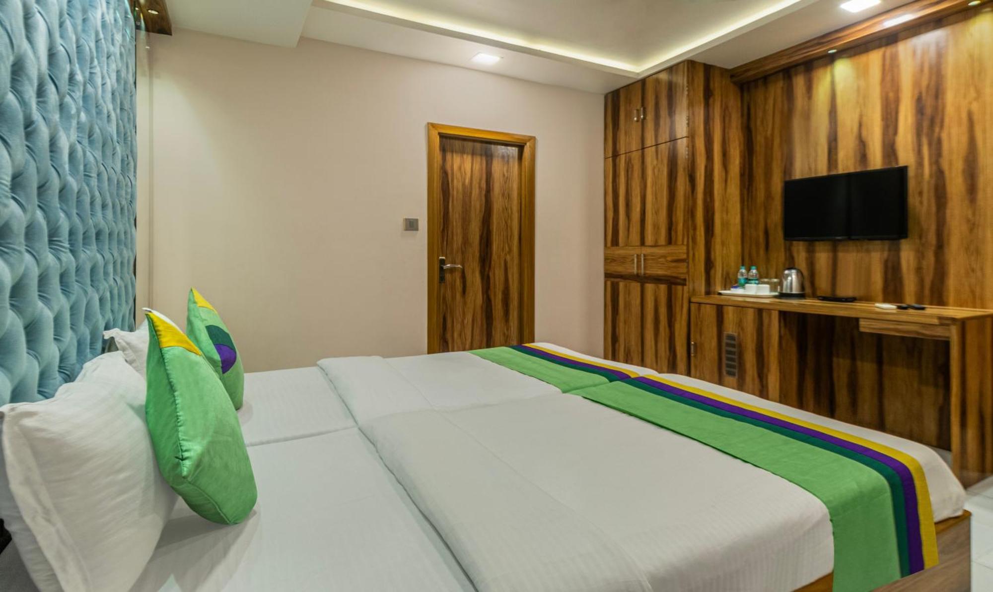 Hotel Orion Crystal Calcutta Exterior foto