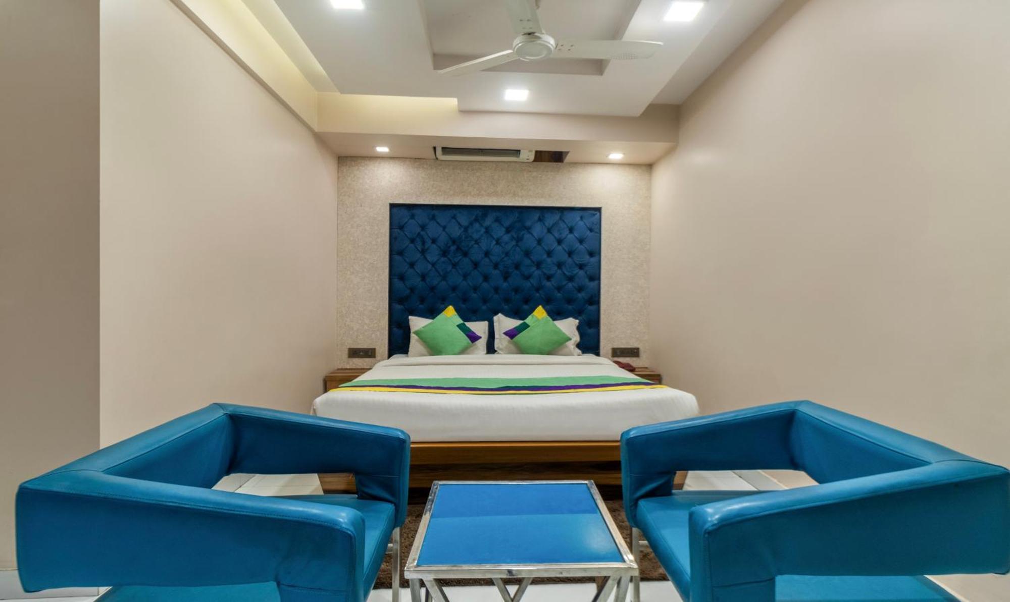 Hotel Orion Crystal Calcutta Exterior foto